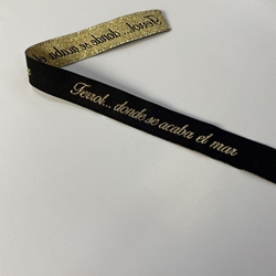 Pulseras personalizadas con hilo dorado - Imagen 1