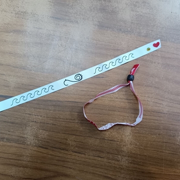 Pulseras personalizadas en tela - Imagen 1